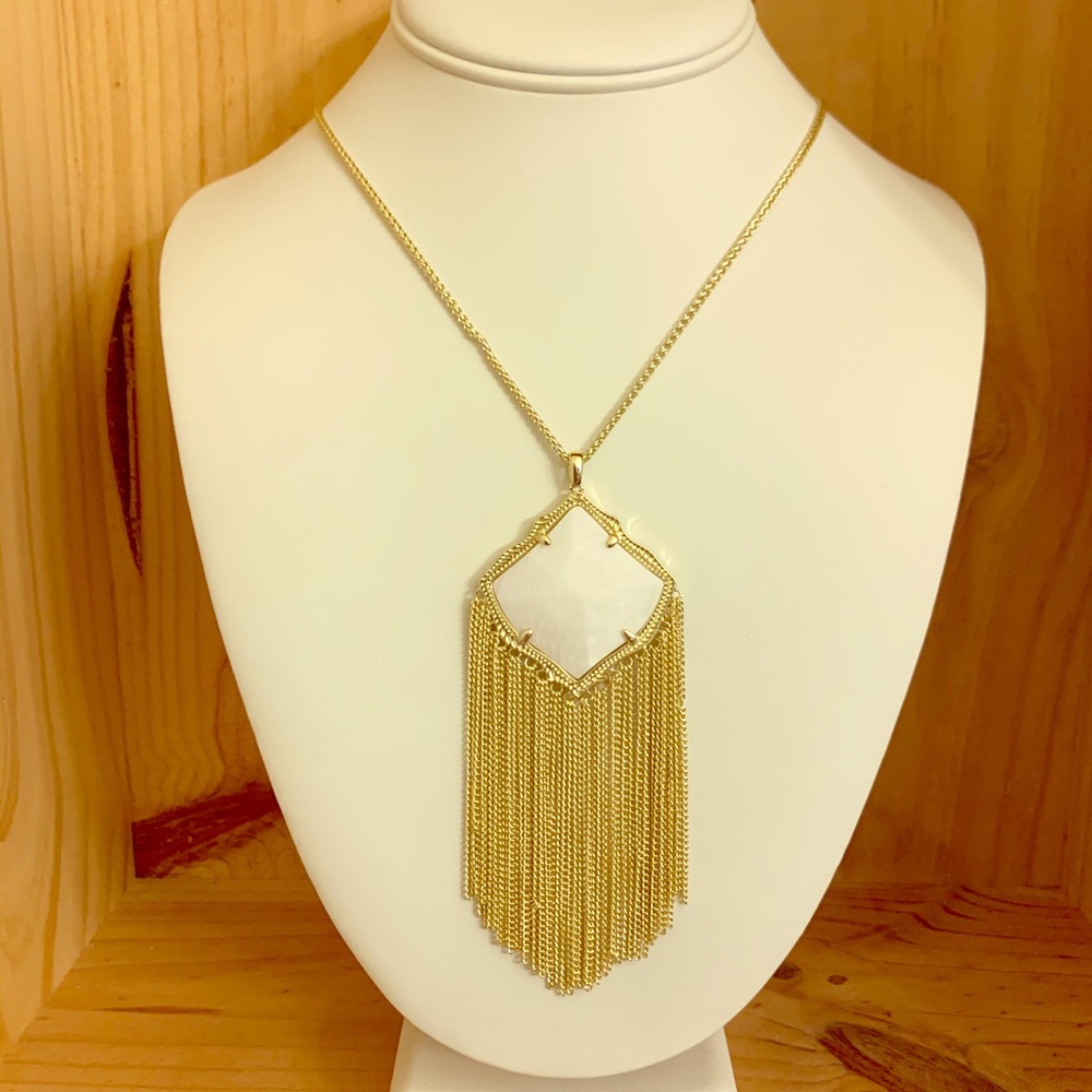 NWT Kendra Scott Kingston Long Pendant Necklace